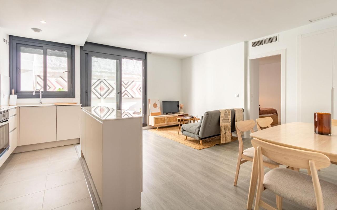 Minty Stay - San Julian Terrace Севилья Экстерьер фото